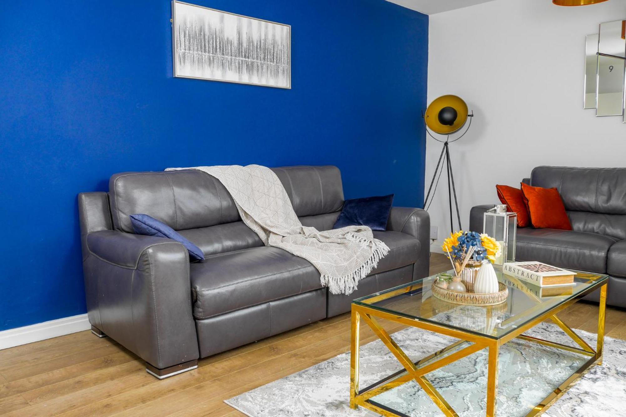 Modern 4 Bedroom Detatched House ストックトン・オン・ティーズ エクステリア 写真
